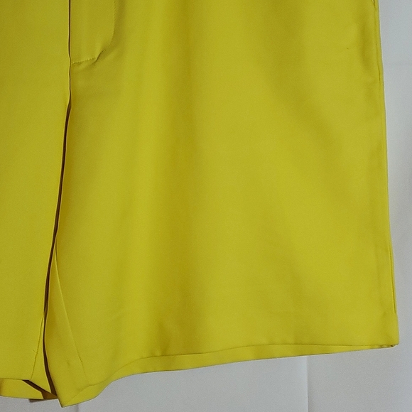 Chaps Golf 78 Canary Yellow Men's Shorts - Size 38 - Picture 4 of 17